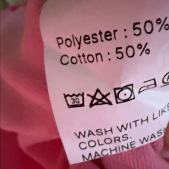 Women’s XL Barbie Pink Soft Plush Relaxed Sweatshirt “here For The Pie” - Picture 8 of 8